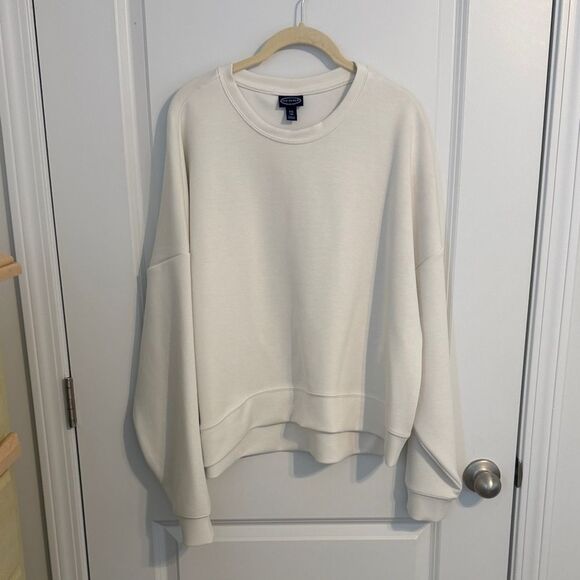 Classic White Sweatshirt - Picture 1 of 3